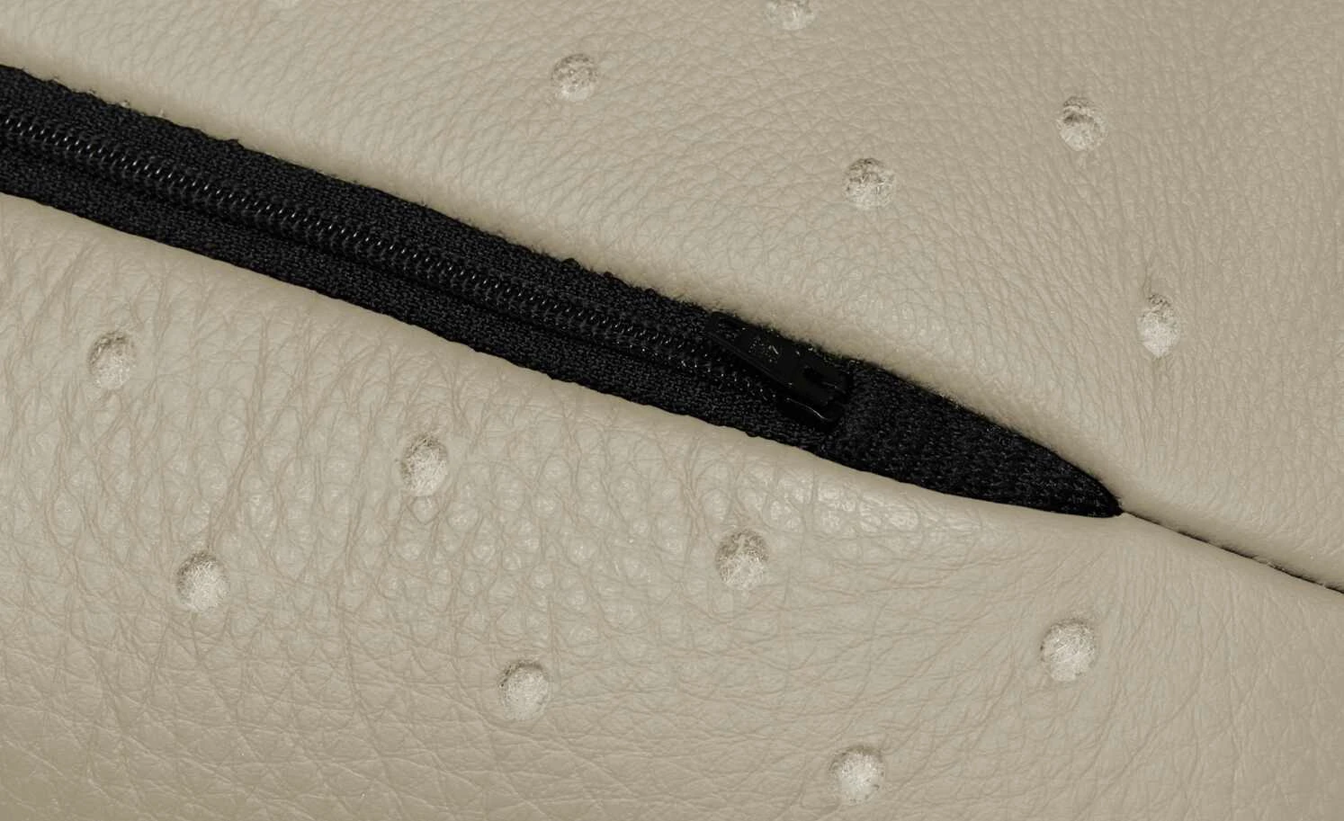 JOOP! Kissenrolle Loft 8108 | Lava (Creme) 6 JOOP! Kissenrolle Loft 8108 | Lava (Creme) – Bild 4