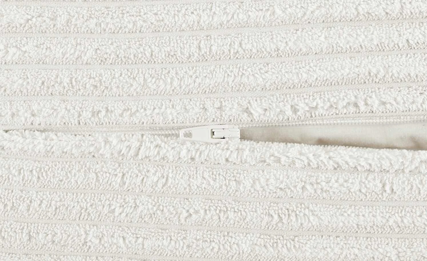 VIVA Armlehnenkissen Sila | Snow (Weiß) 7 VIVA Armlehnenkissen Sila | Snow (Weiß) – Bild 5